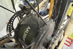 electric-bicycle-repair